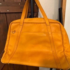 Parker Clay Taytu Weekender - Rust Brown